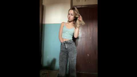 _molly_mae_ @ bongacams on 20230905