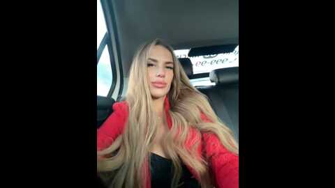 blondinochkaa @ bongacams on 20230907