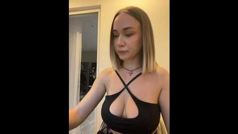 emili1_ @ bongacams on 20230909