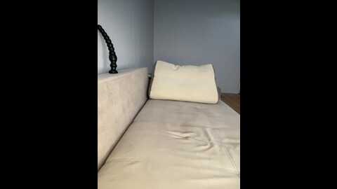 milaa1998 @ bongacams on 20230911