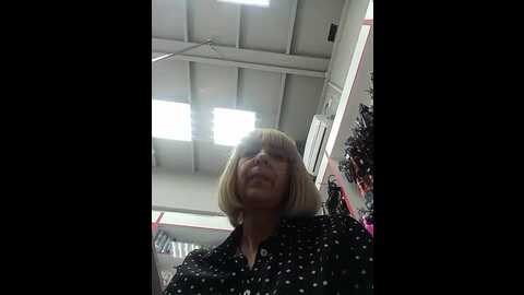 mery8poppins @ bongacams on 20230917