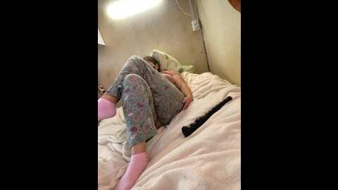 milaa1998 @ bongacams on 20230918