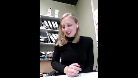 vaiola @ bongacams on 20230918