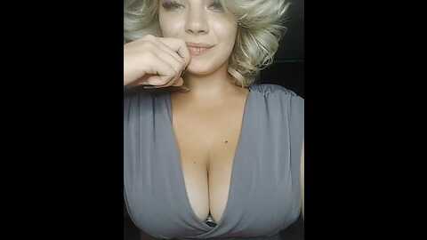 sweet_candy88 @ bongacams on 20230920