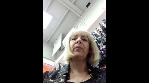 mery8poppins @ bongacams on 20230924