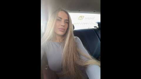 blondinochkaa @ bongacams on 20230926