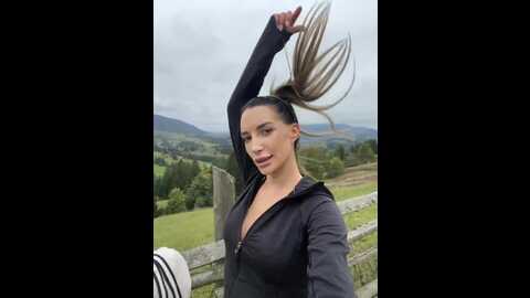 amarulla @ bongacams on 20231001