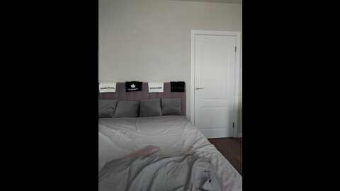 madina3 @ bongacams on 20231001