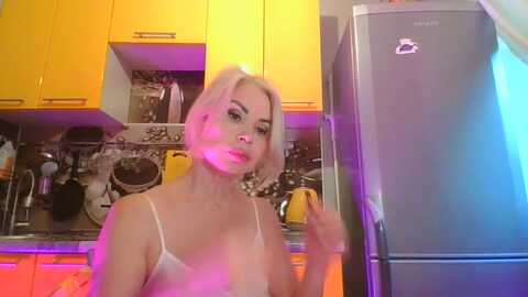 angelochek042 @ bongacams on 20231003