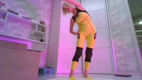 angelochek042 @ bongacams on 20231003