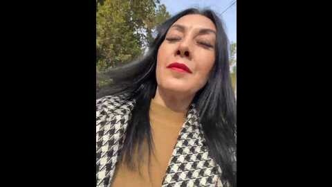 karolinamilf @ bongacams on 20231003