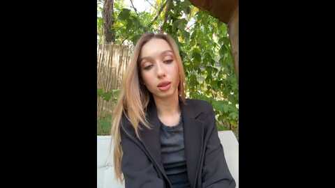 riamaryia @ bongacams on 20231003