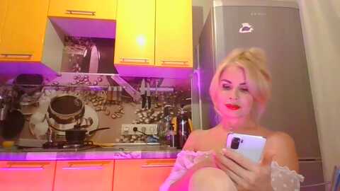 angelochek042 @ bongacams on 20231005