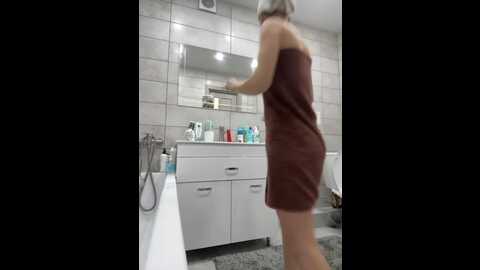 _molly_mae_ @ bongacams on 20231008