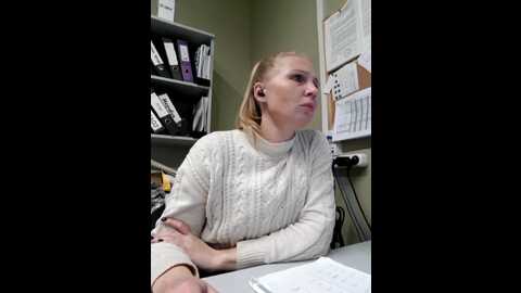 vaiola @ bongacams on 20231008