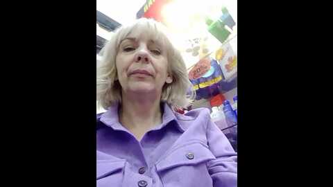 mery8poppins @ bongacams on 20231009