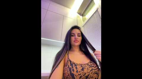 sweetkira25 @ bongacams on 20231009