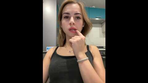 _molly_mae_ @ bongacams on 20231010