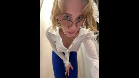 likachkaa @ bongacams on 20231010