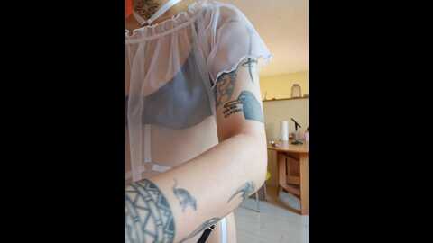 lolymolly @ bongacams on 20231010