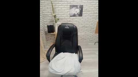 miyakiss @ bongacams on 20231010