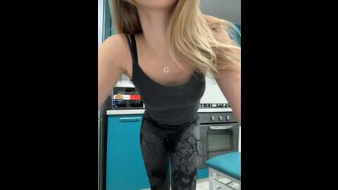 _molly_mae_ @ bongacams on 20231011