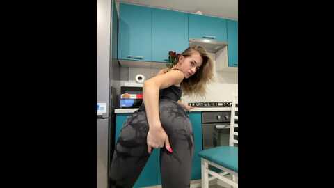 _molly_mae_ @ bongacams on 20231011