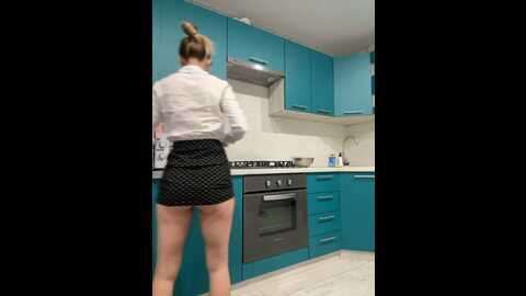 _molly_mae_ @ bongacams on 20231011