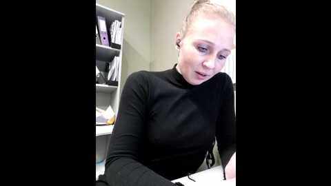 vaiola @ bongacams on 20231011