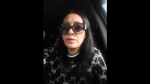 karolinamilf @ bongacams on 20231015