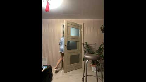 karolinamilf @ bongacams on 20231016