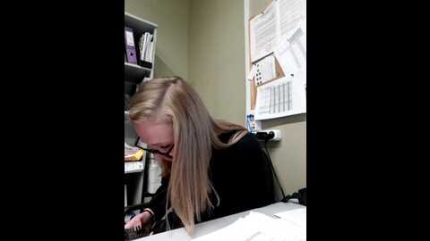 vaiola @ bongacams on 20231018