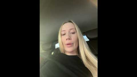 lana_lana03 @ bongacams on 20231019