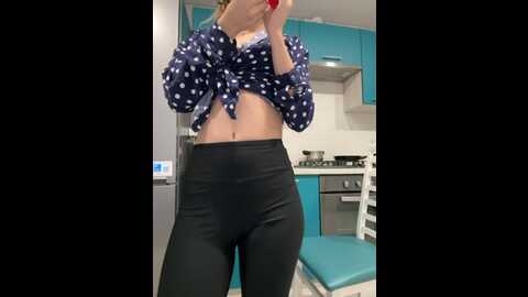 _molly_mae_ @ bongacams on 20231021