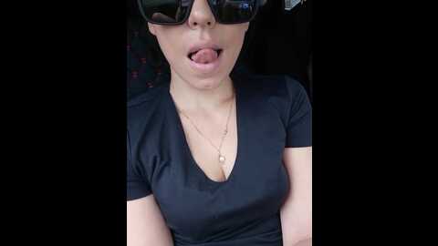 _pypsiki_ @ bongacams on 20231021
