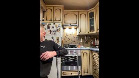 _breid_1 @ bongacams on 20231023