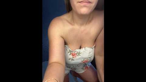 viki_tiki_tak @ bongacams on 20231023