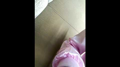 red_fox_olya @ bongacams on 20231025