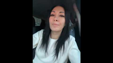karolinamilf @ bongacams on 20231026