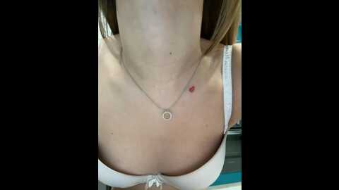 _molly_mae_ @ bongacams on 20231029