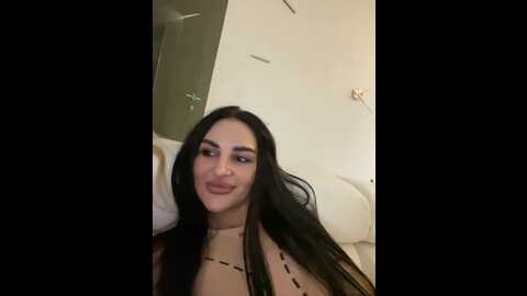 sweetkira25 @ bongacams on 20231029