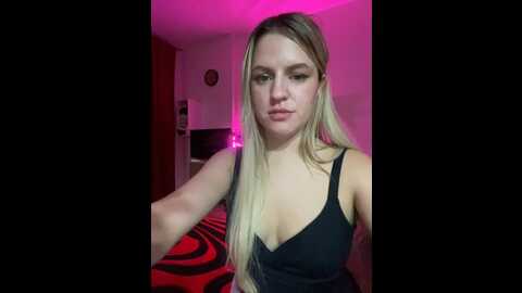 banana_peach @ bongacams on 20231030