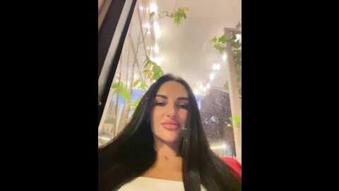 sweetkira25 @ bongacams on 20231031