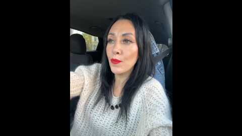 karolinamilf @ bongacams on 20231102