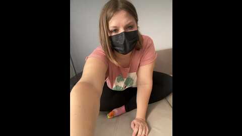 milaa1998 @ bongacams on 20231102