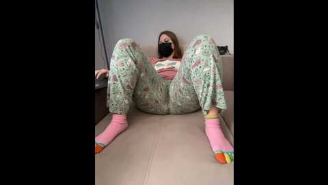 milaa1998 @ bongacams on 20231102