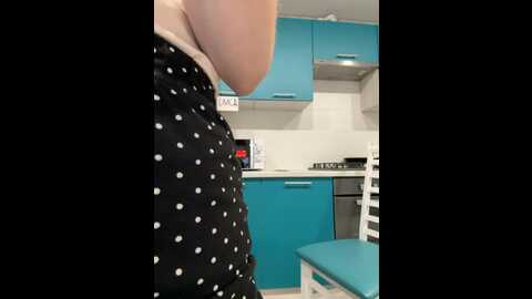 _molly_mae_ @ bongacams on 20231103
