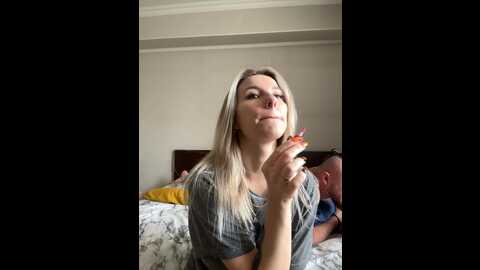 vik1one1 @ bongacams on 20231103