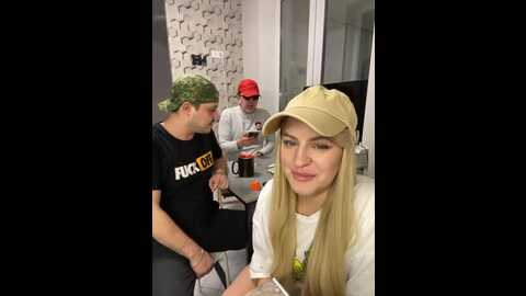 banana_peach @ bongacams on 20231104