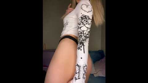 myr_kiss @ bongacams on 20231104